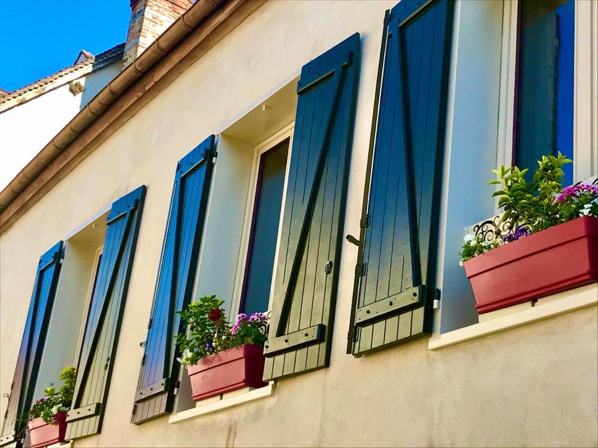 Ferienwohnung L'Elegance Au Coeur Du Medieval Provins Exterior foto